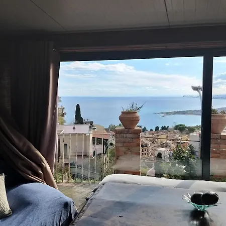 La Casa Nell'aria Casa Scacciapensieri Taormina